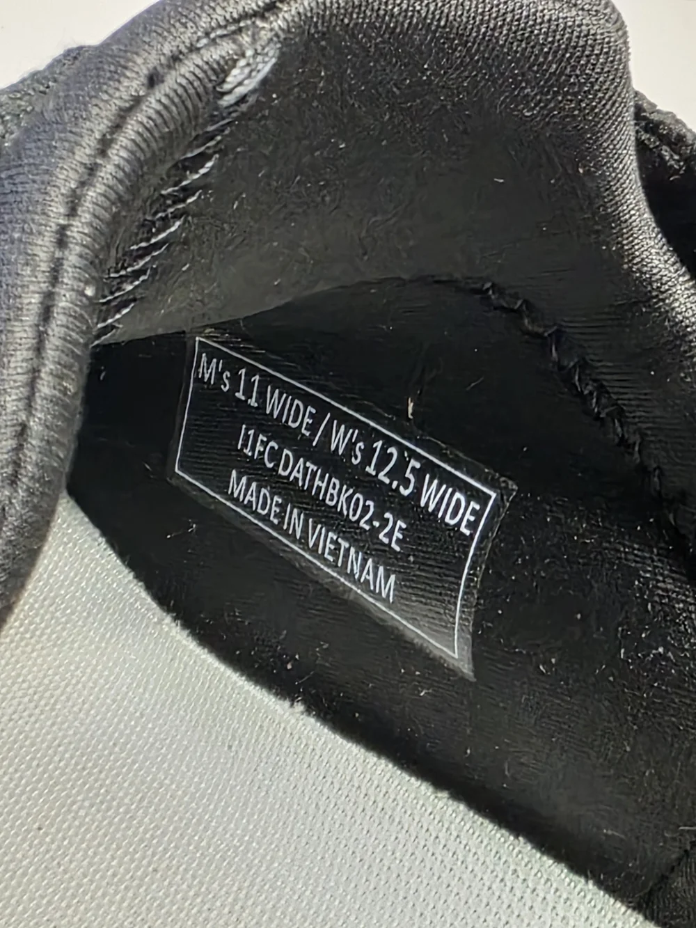 Kizik Athens Black Outsole Womens 12 /Athletic Sneaker Sz 11 Men's Wide